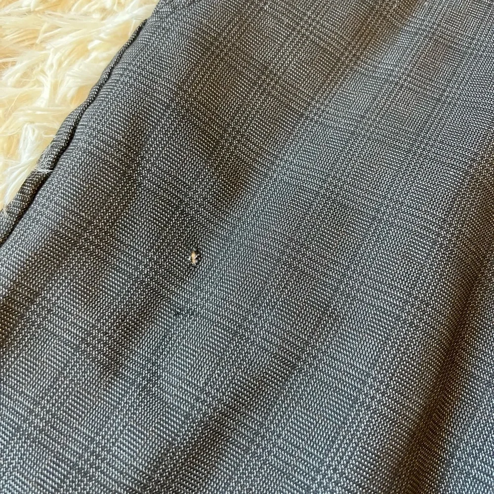 Matix black and gray‎ plaid flat front shorts size 31